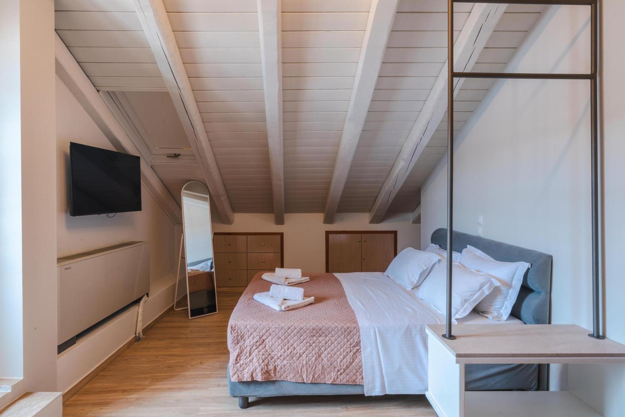 Apartment Authentic In Fiscardo *