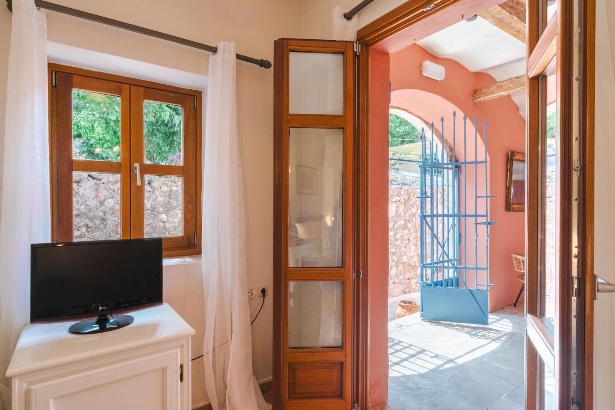 Apartment Authentic In Fiscardo Fiskardo